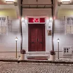 White Palace Old Boutique