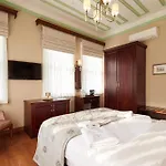 White Palace Old Boutique Otel