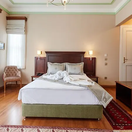 White Palace Old Boutique מלון 5*