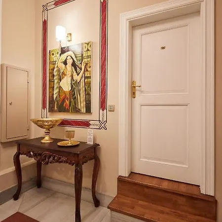 White Palace Old Boutique イスタンブール