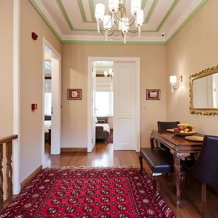 White Palace Old Boutique 5*