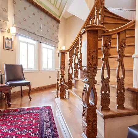 Hotel White Palace Old Boutique 5*