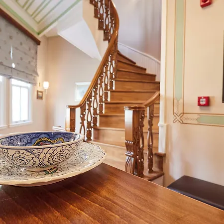 White Palace Old Boutique 5*