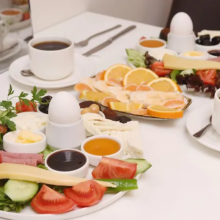 White Palace Old Boutique Hotel 5*