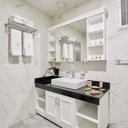 White Palace Old Boutique 5*