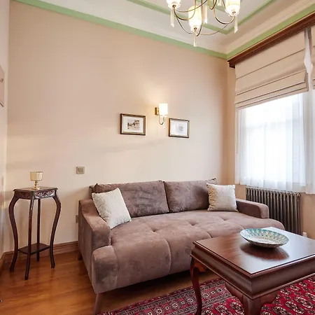 Hotel White Palace Old Boutique 5*