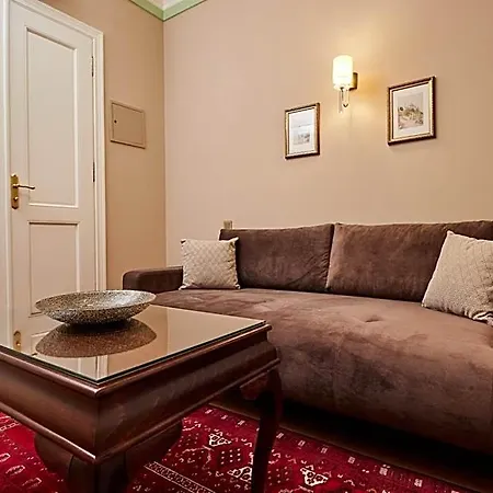 Hotel White Palace Old Boutique 5*