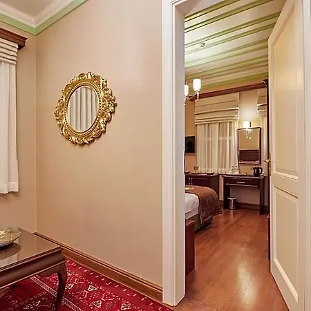 White Palace Old Boutique 5*