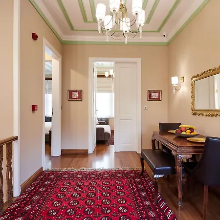White Palace Old Boutique Hotel