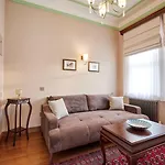 ホテル White Palace Old Boutique 5*